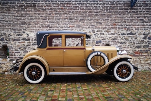Classic car image
